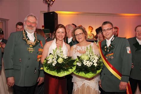 zeremonienmeisterin ferala|Zeremonienmeister – Schreibung, Definition, Bedeutung, .